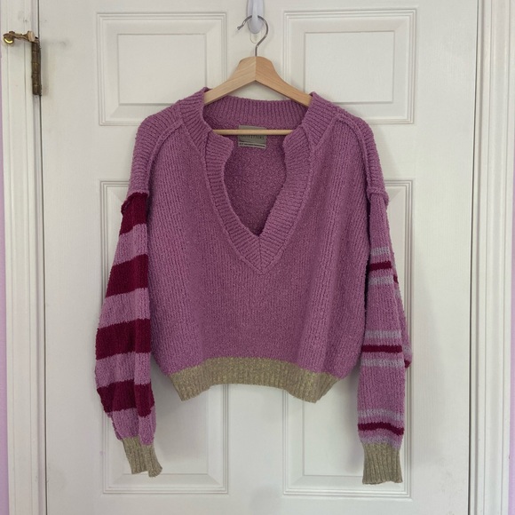 ✨vneck sweater✨ - Picture 4 of 4